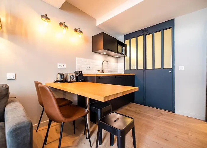 Les Boulevards Apartment *