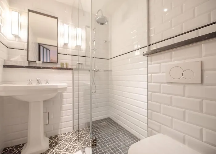 Les Boulevards Apartment *