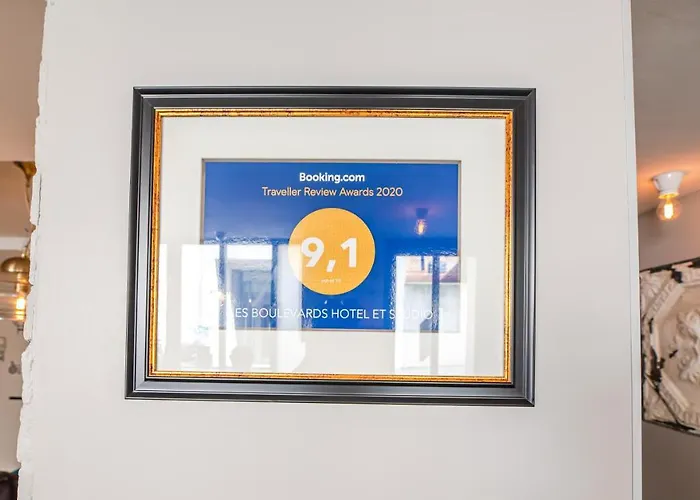 Apartment Les Boulevards Paris