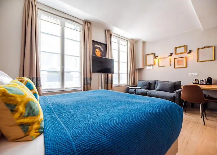 Les Boulevards Apartment *