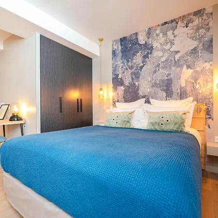 Apartment Les Boulevards Paris
