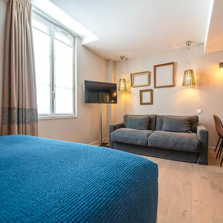 Apartment Les Boulevards Paris